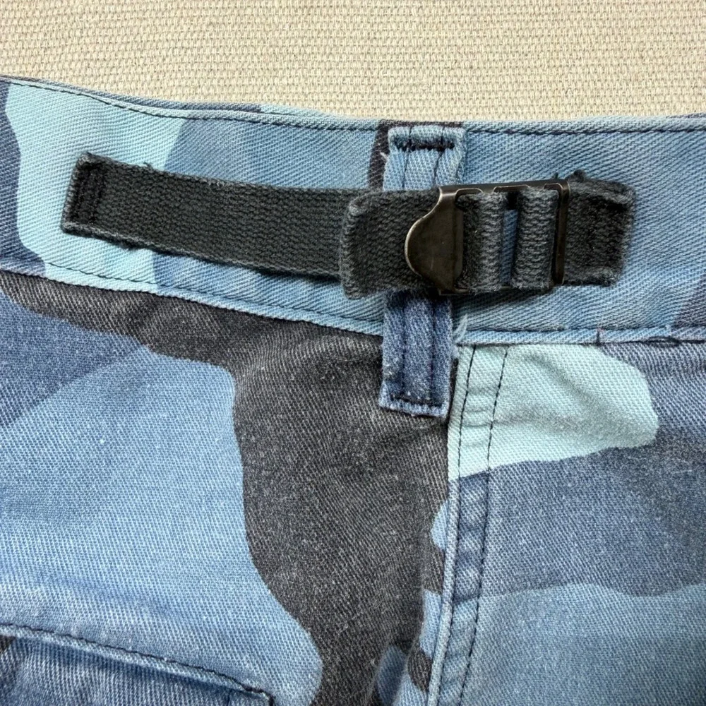 Vintage Blue Camo Cargo Shorts Mens XL Blue Camouflage Combat Military Y2K 2000s